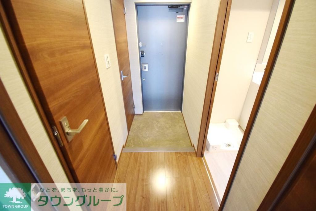 玄関　タウンハウジングレジデンス事業部　恵比寿店・赤坂店までお問…