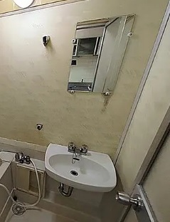 洗面設備　別のお部屋の室内写真になります。