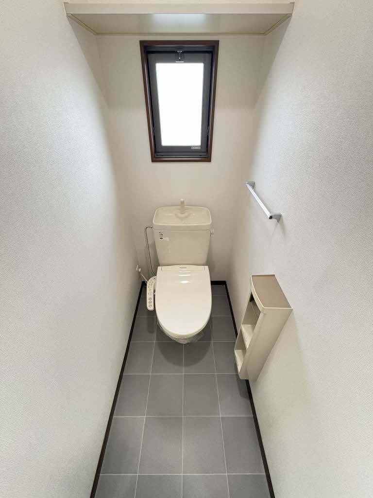 トイレ　コンパクトで使いやすいトイレです