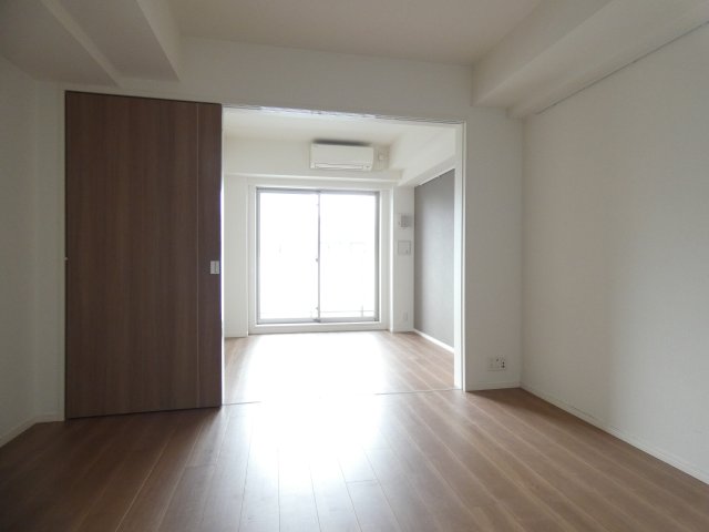 居室・リビング　居室※別部屋参考写真