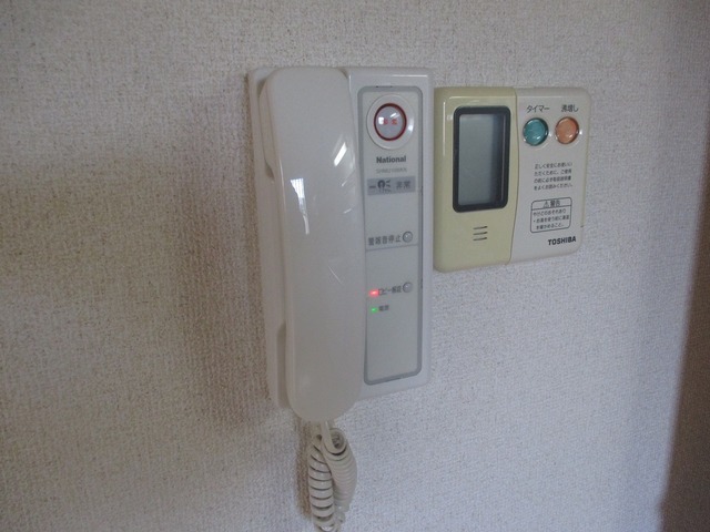 セキュリティ　来客時に便利、インターホンです