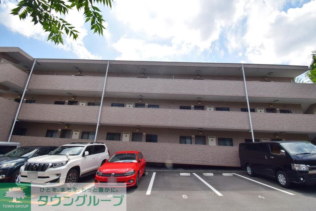 駐車場　外観