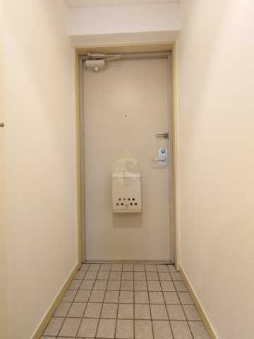 玄関　サティ中野