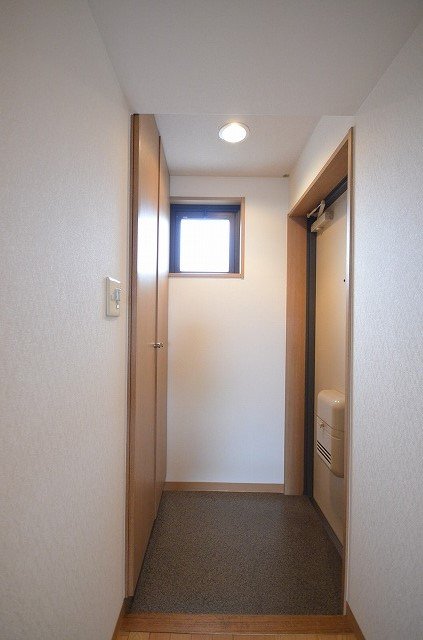 玄関　別号室の写真です
