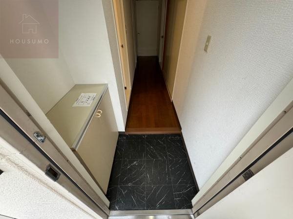 玄関　シンプルで使いやすい玄関です