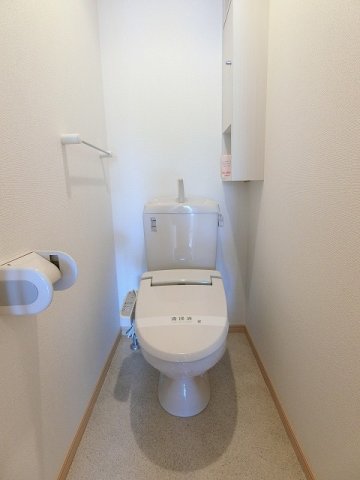 トイレ　落ち着いたトイレです