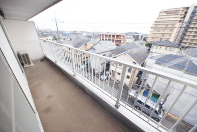 バルコニー　別部屋参照　現状優先