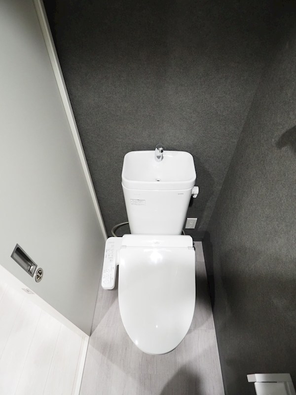 トイレ　ウォシュレット付きのトイレです。