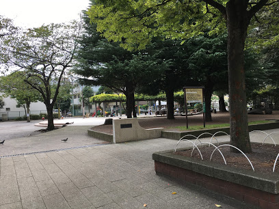 公園　鶴渡公園（公園）まで446m