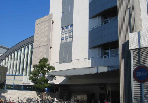 図書館　大阪市立東淀川図書館（図書館）まで261m