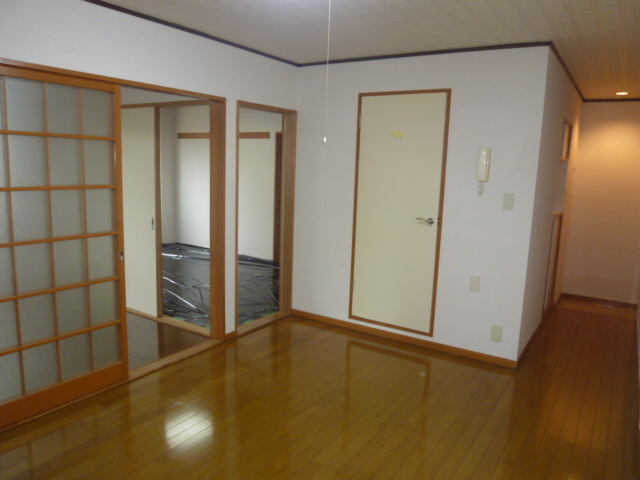 その他　別の部屋の写真です。