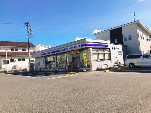 コンビニ　スリーエフ八街追分台店（コンビニ）まで700m