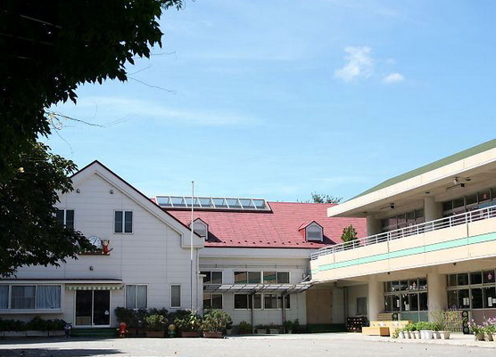 幼稚園・保育園　芦花幼稚園（幼稚園・保育園）まで74m