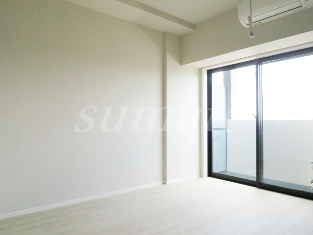 居室・リビング　明るいお部屋です☆