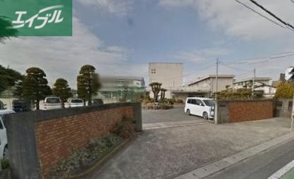 中学校　岡山市立高松中学校（中学校）まで945m