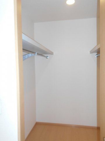 収納　別のお部屋の写真です