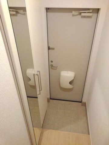 玄関　シンプルで使いやすい玄関です