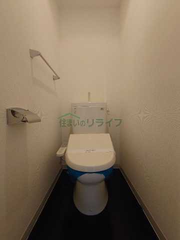 トイレ　※参考写真です。同じ間取りの別部屋になります。