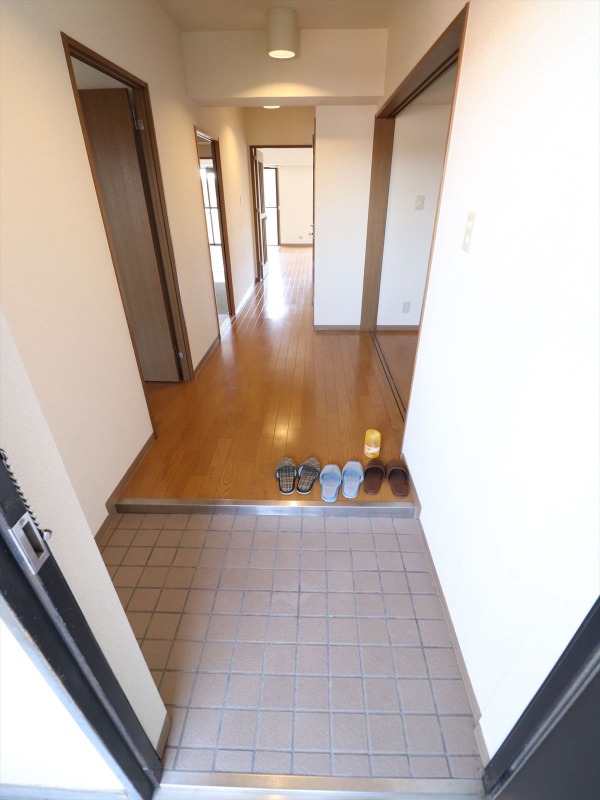 玄関　玄関口