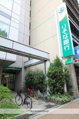 銀行　りそな銀行（銀行）まで750m