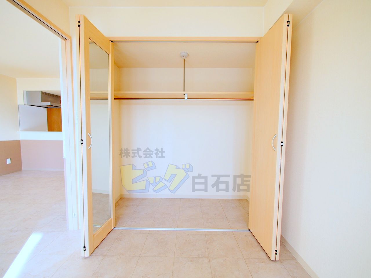 収納　各部屋にクローゼット完備しています♪