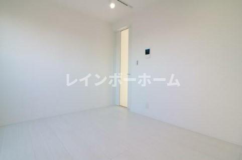 居室・リビング　※別部屋参考写真。
