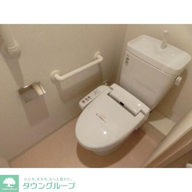 トイレ　※写真は同タイプ住戸です。