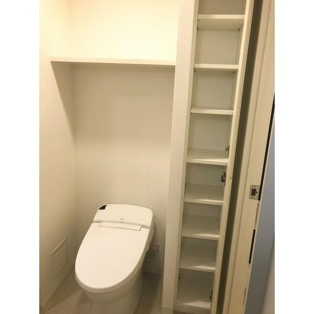 トイレ　コンパクトで使いやすいトイレです