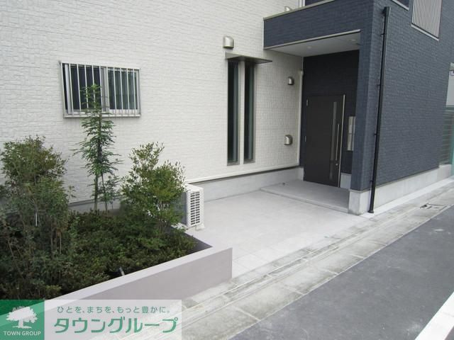 エントランス　エントランス入口