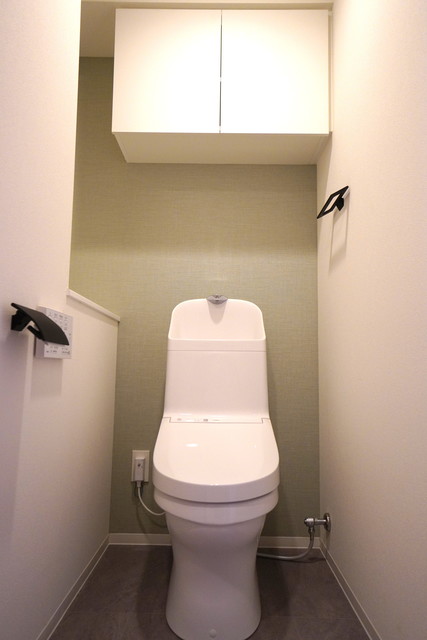 トイレ　※写真は同タイプ住戸です。
