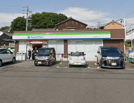 コンビニ　ファミリーマート 常滑栄町店（コンビニ）まで620m