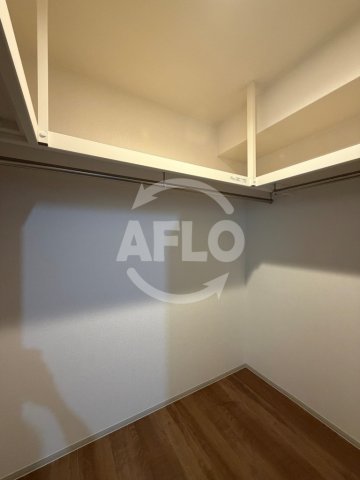 収納　ウォークインクローゼット