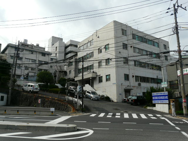 病院　横須賀共済病院（病院）まで408m