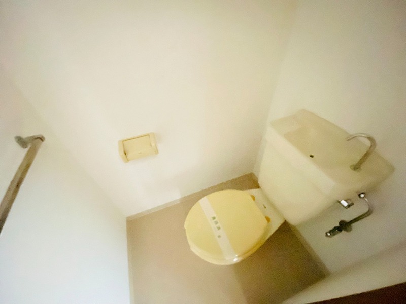 トイレ　別部屋参考写真