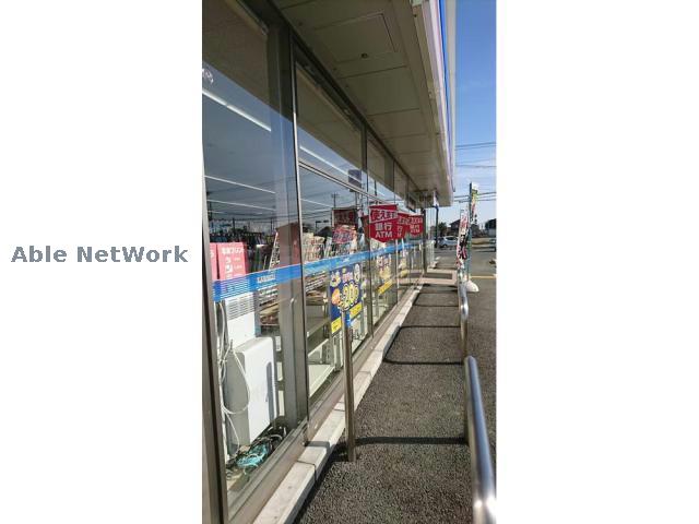 コンビニ　ローソン鴻巣広田南店（コンビニ）まで551m