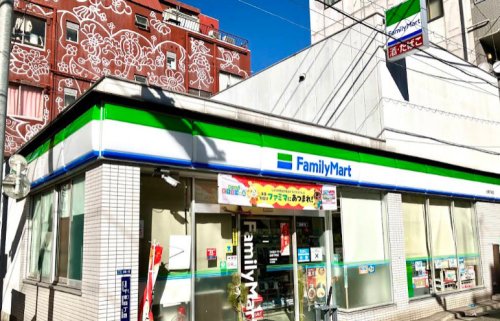 コンビニ　ファミリーマート 台東千束店（コンビニ）まで310m