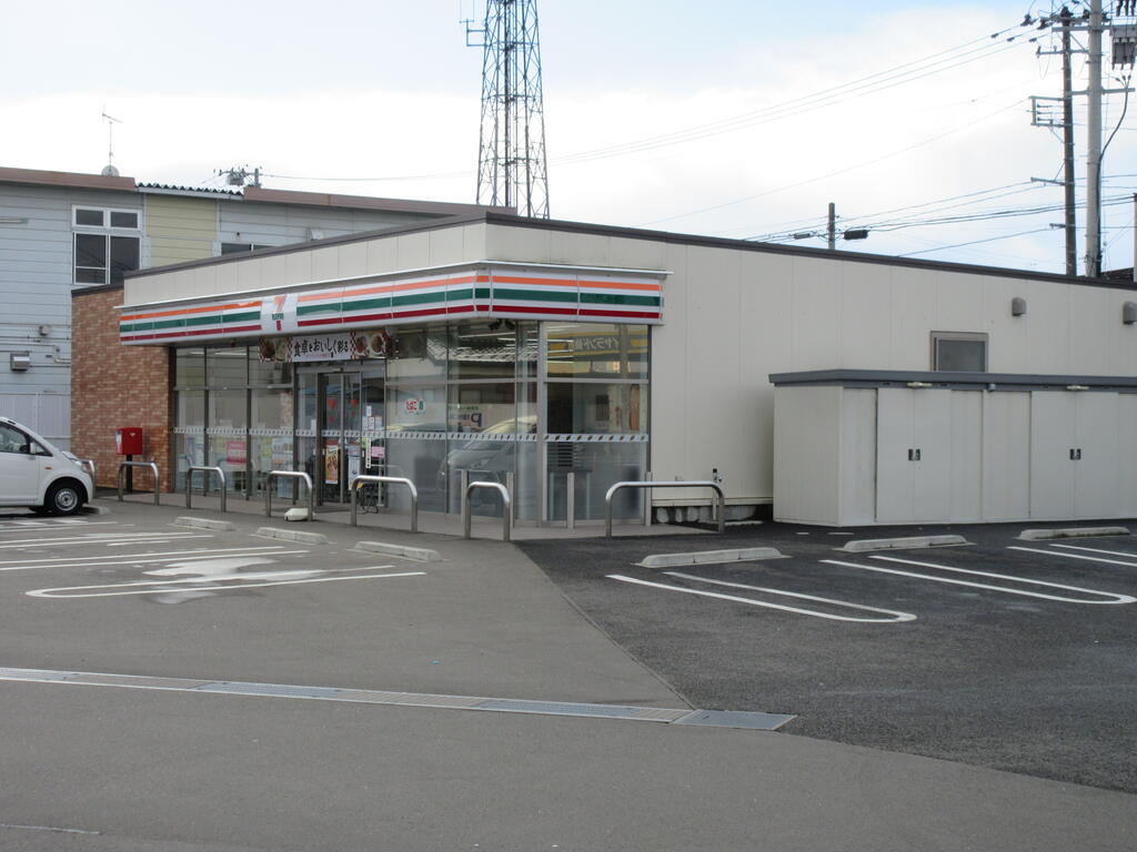 コンビニ　セブンイレブン大河原西桜町店（コンビニ）まで289m