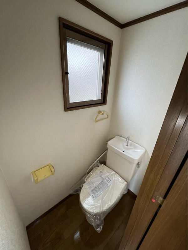 トイレ　※他部屋参考写真
