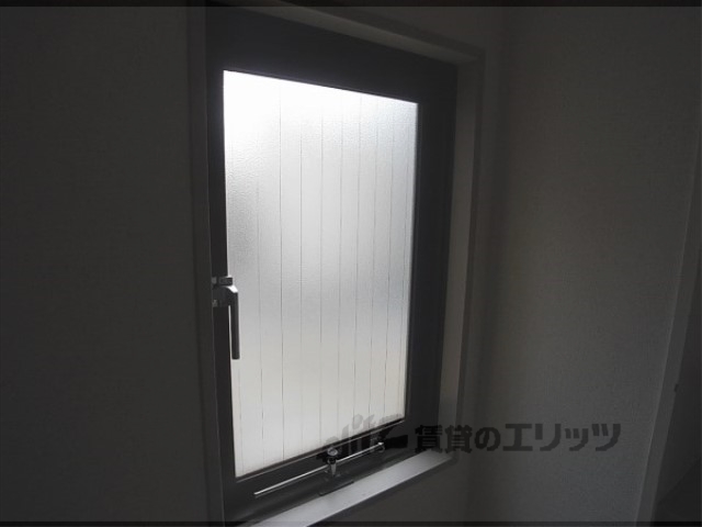 その他部屋・スペース　窓