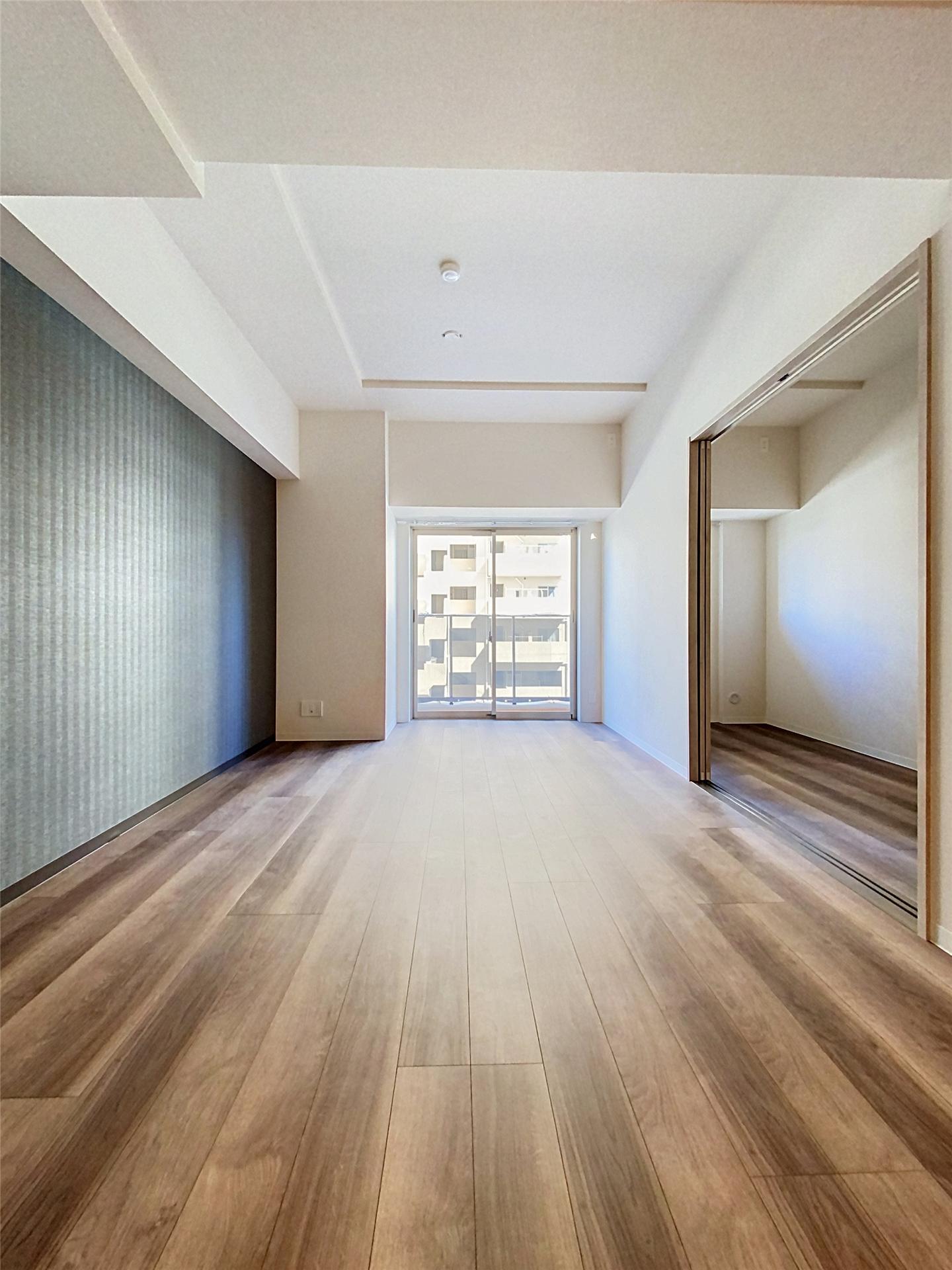 居室・リビング　ほかのお部屋の写真を使用しております。