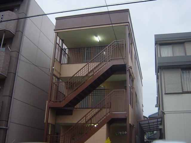 建物外観　外観写真（昼）