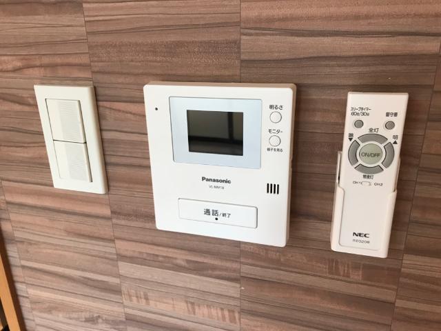 セキュリティ　カメラ付インターホン