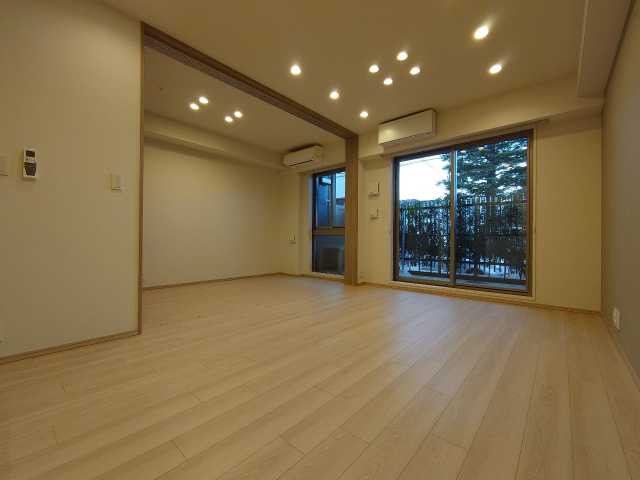 居室・リビング　※参考写真・他部屋の写真となります。