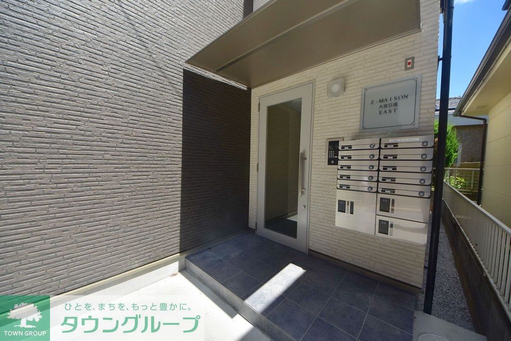 エントランス　エントランス