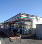 コンビニ　セブンイレブン小郡若草店（コンビニ）まで750m