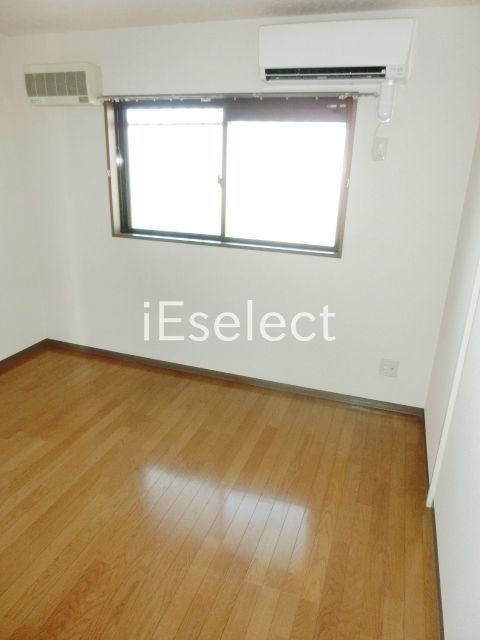 その他部屋・スペース　寝室としてもお使い頂ける居室です