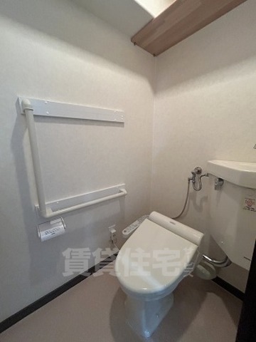 鐘紡夙川台マンションのトイレ写真
