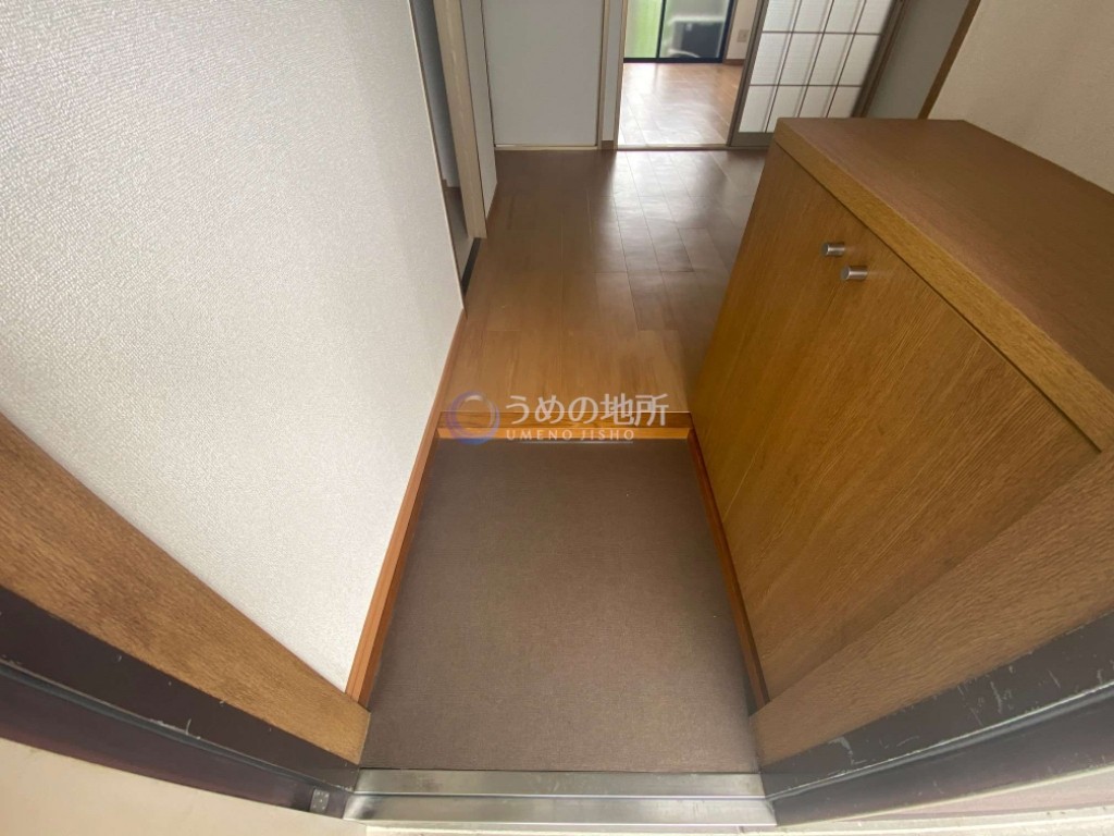 ＪＲ鹿児島本線 荒木駅 徒歩20分 2階建 築31年の玄関写真