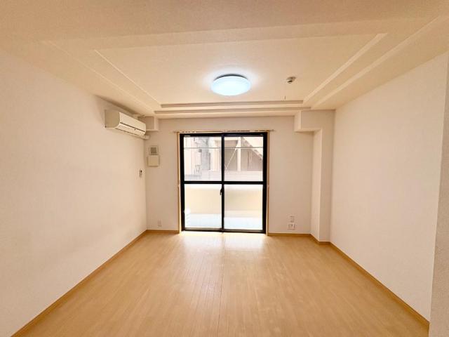 居室・リビング　別部屋同型タイプ