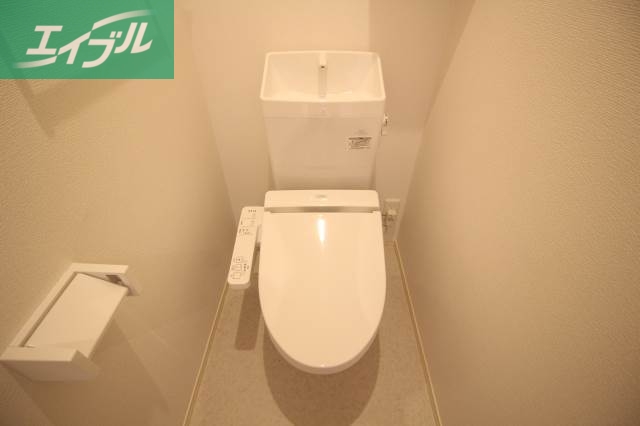 D-room Luxury 2ndのトイレ写真